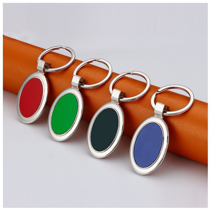 Creative small gift wholesale for automotive parts, keychains with logo can be a 